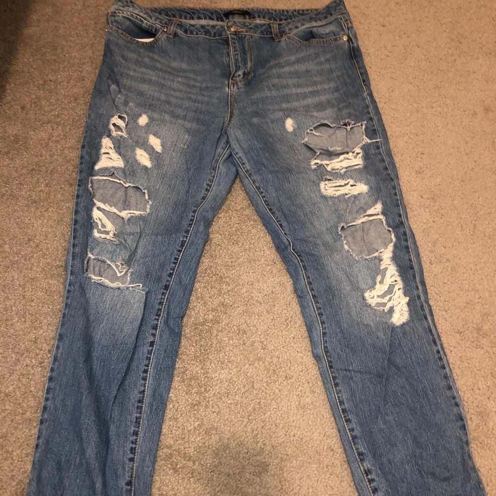 Women’s Blue Boyfriend Fit Ripped Jeans